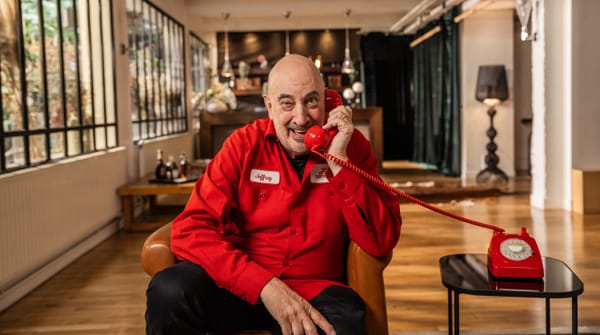 Jeffrey Gitomer: Master of Sales and Personal Development